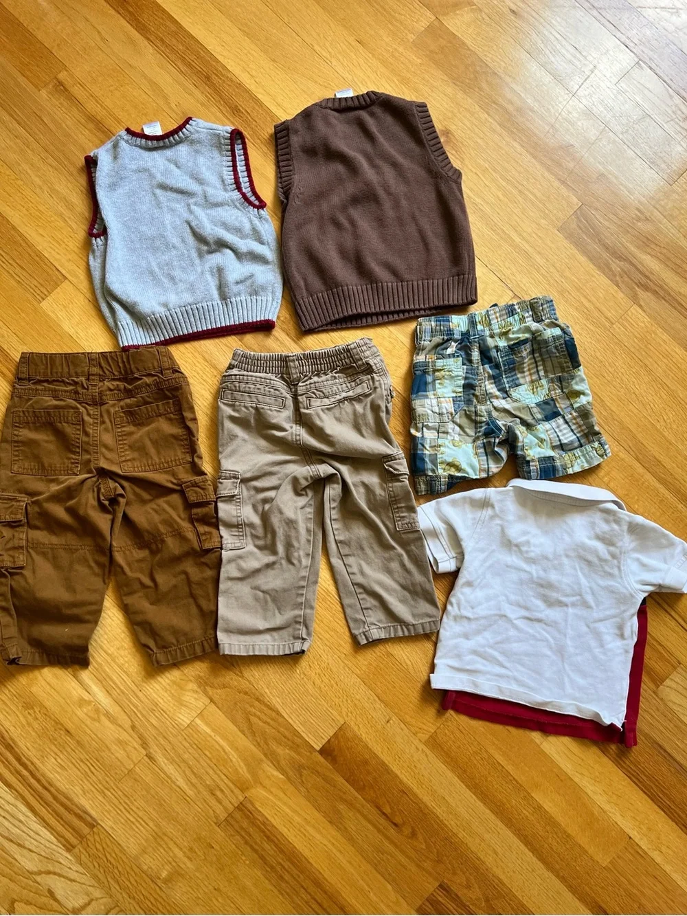 (Lot of 6) Gymboree size 18-24 months, 100% Cotton Vests, Pants, Shirt